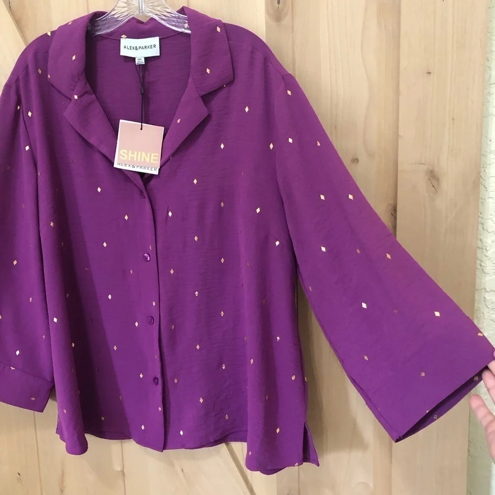 Alex & Parker Women’s Flowy Button Front Swing Top 1XL Purple Gold Accents NWT - Picture 12 of 12